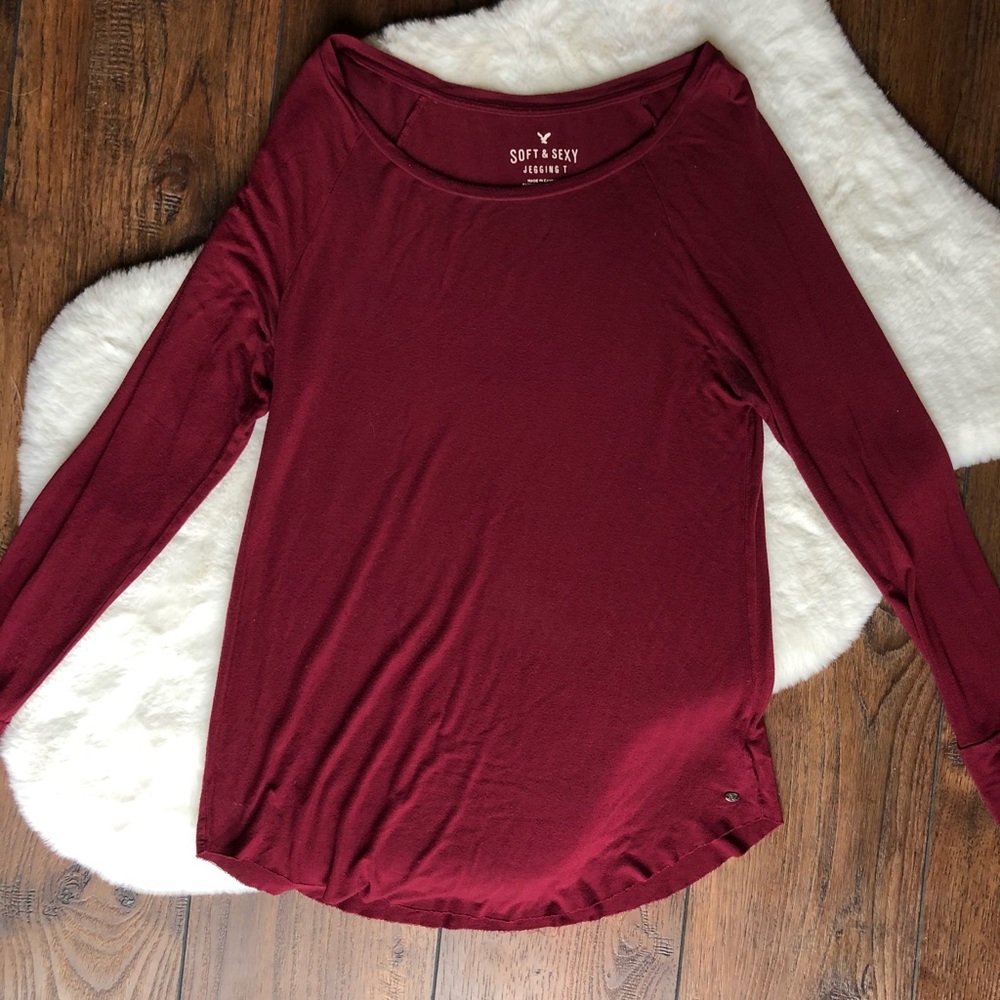American eagle long sleeve T-shirt